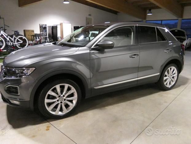 Volkswagen VOLKSWAGEN T-Roc 2.0 TDI SCR 4MOTION Style BlueM