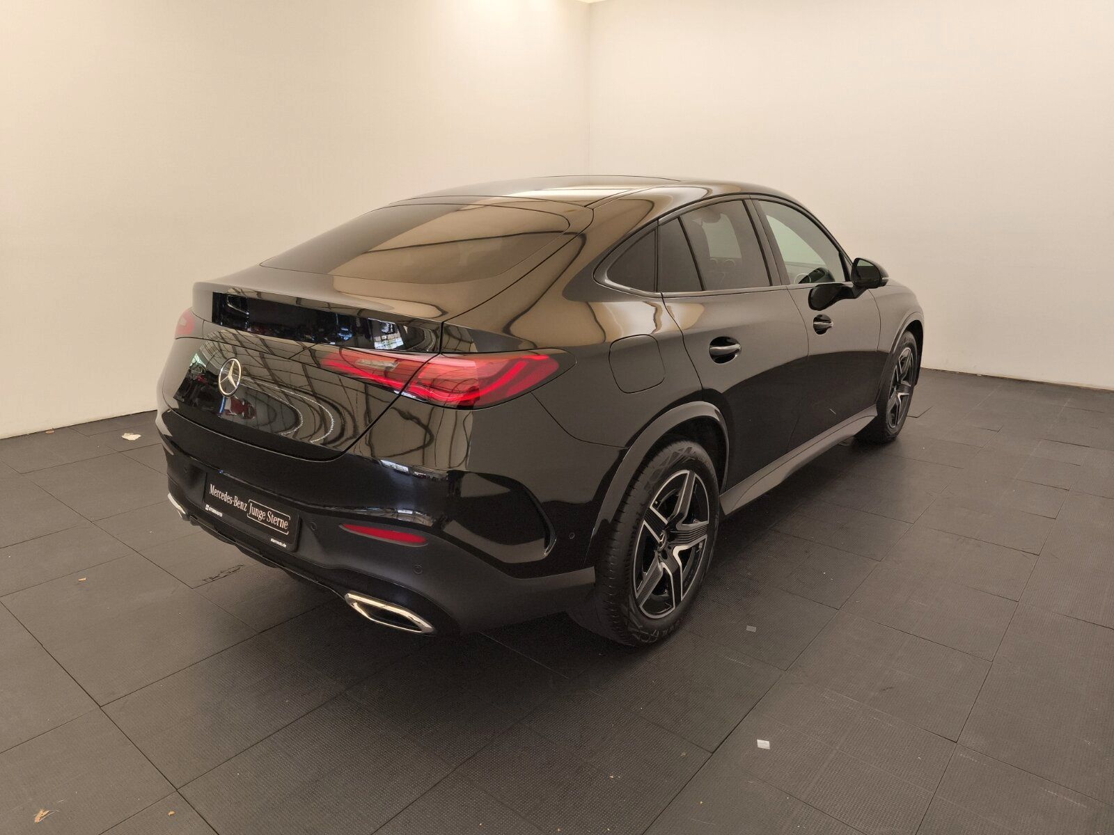 Mercedes-Benz GLC 220 d 4M Coupé AMG Pano LED AHK WinterP Nigh foto 5