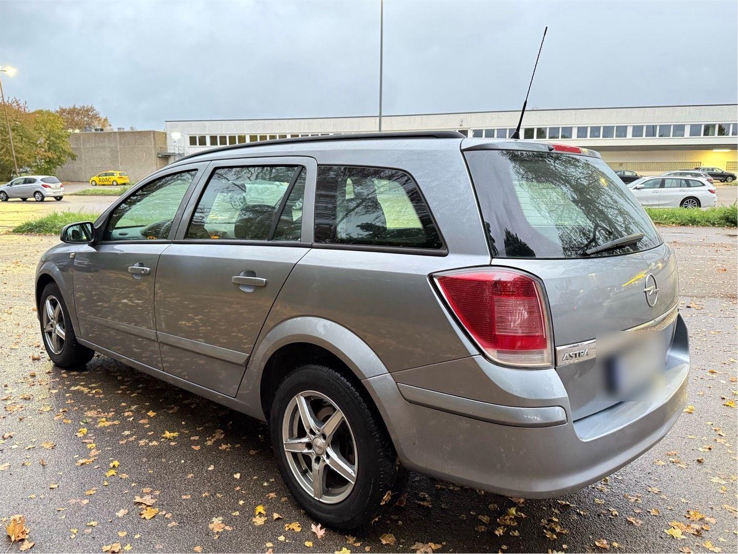 Opel Astra 2006 — photo 7