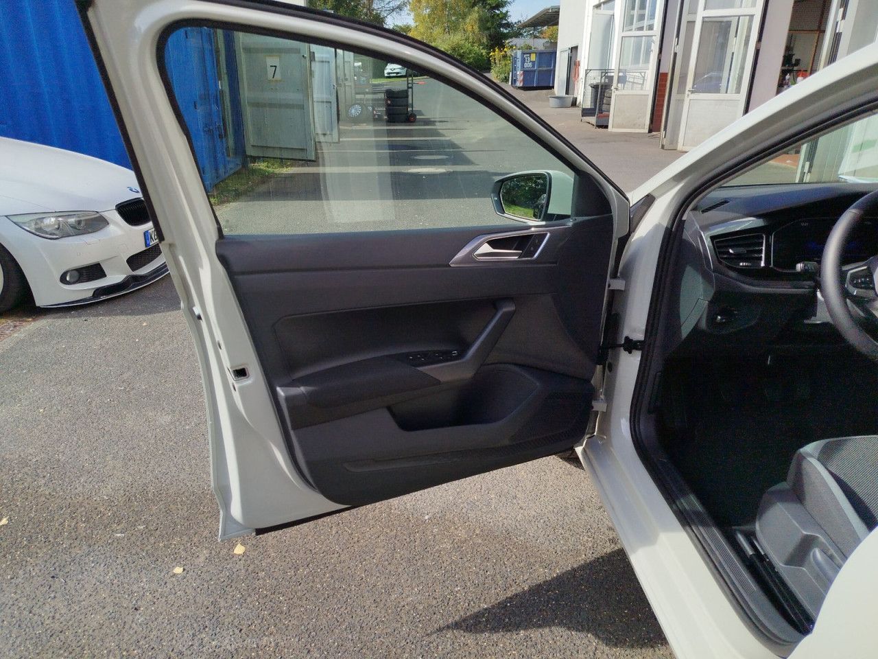 Fahrzeugabbildung Volkswagen Polo Style 1.0 l TSI 70 kW (95 PS) 5-Gang