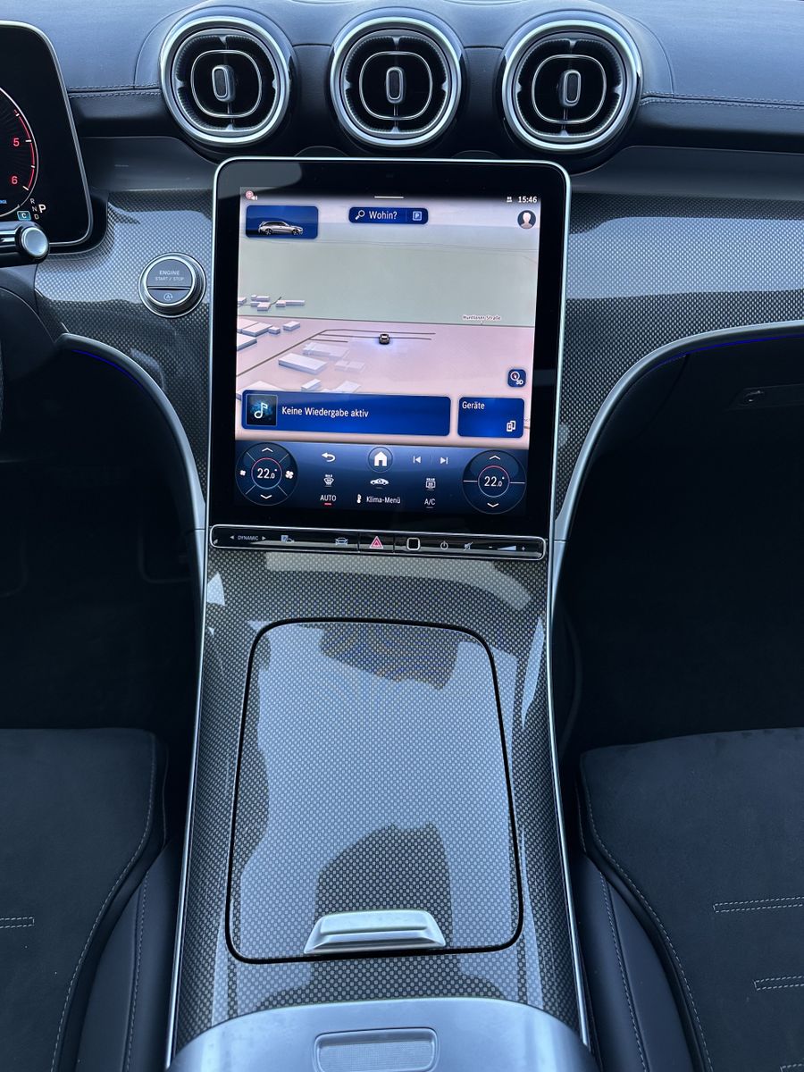 Fahrzeugabbildung Mercedes-Benz C 220d T Edition AMG Line NAV+LED+PANO+BURMESTER