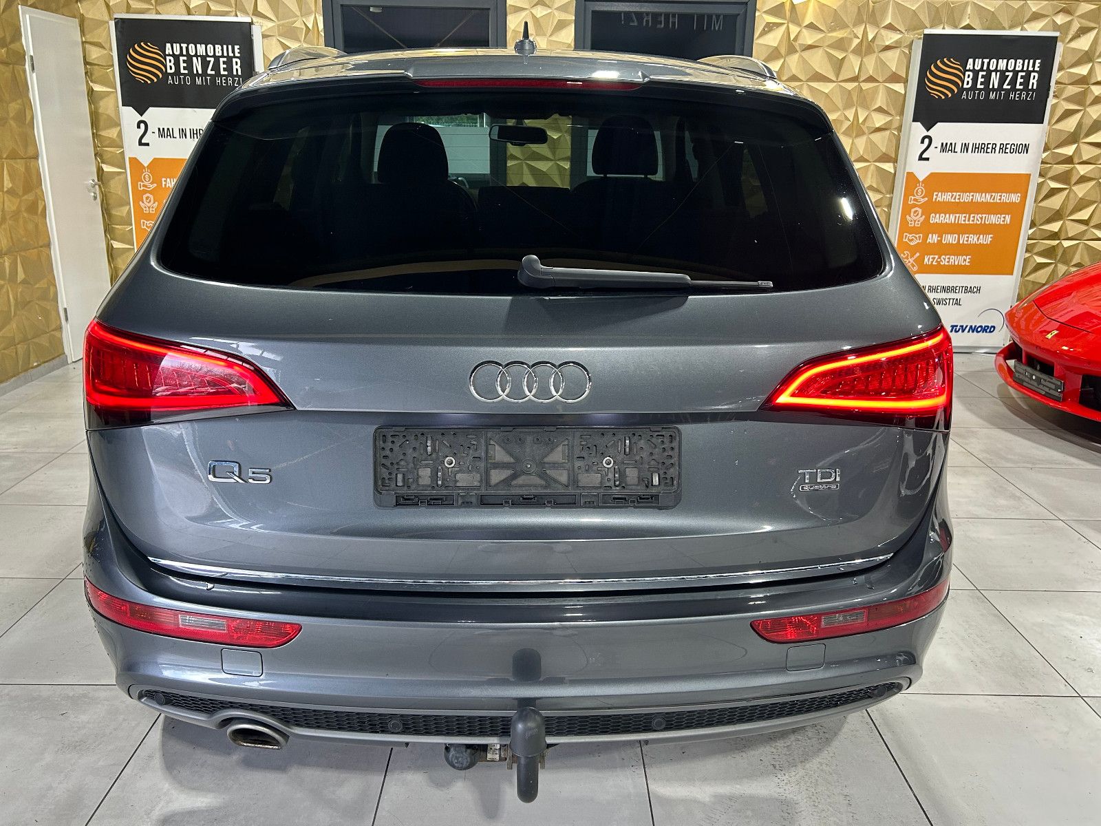 Fahrzeugabbildung Audi Q5 2.0 TDI  quattro/ALLRAD/S-LINE/SHZ/ALLWETTER