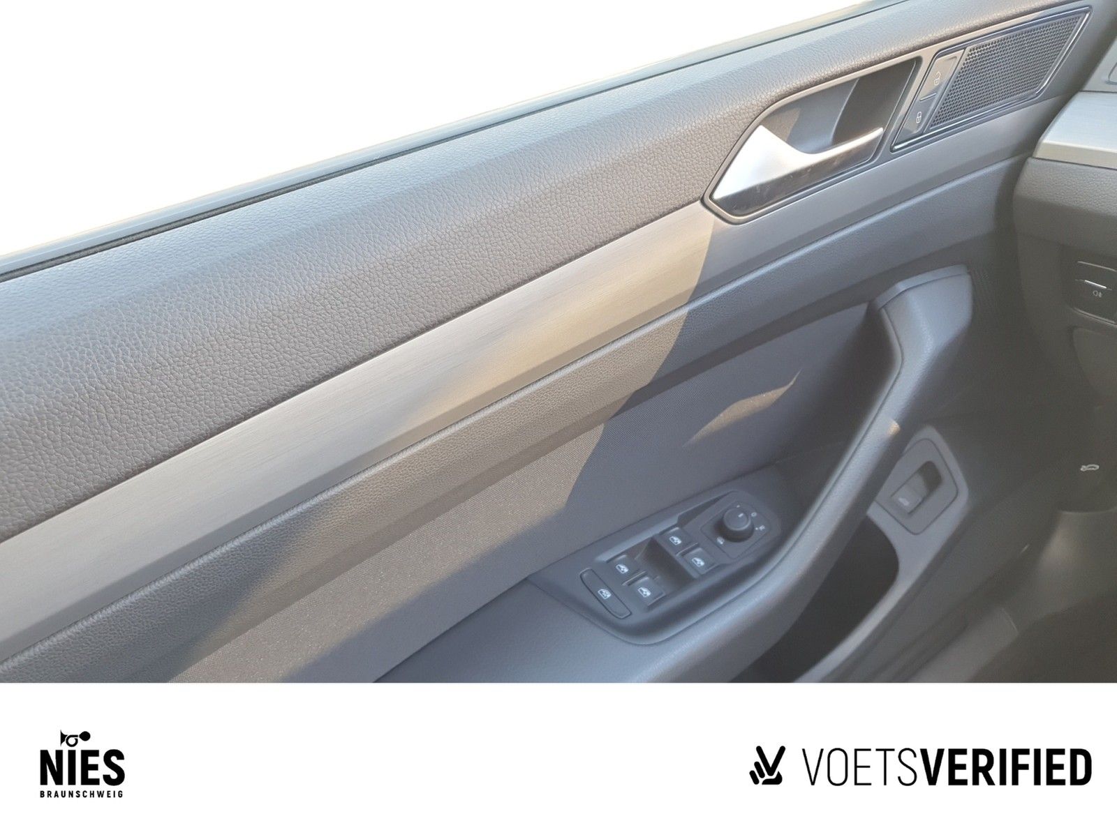 Volkswagen Passat Variant - Bild 14