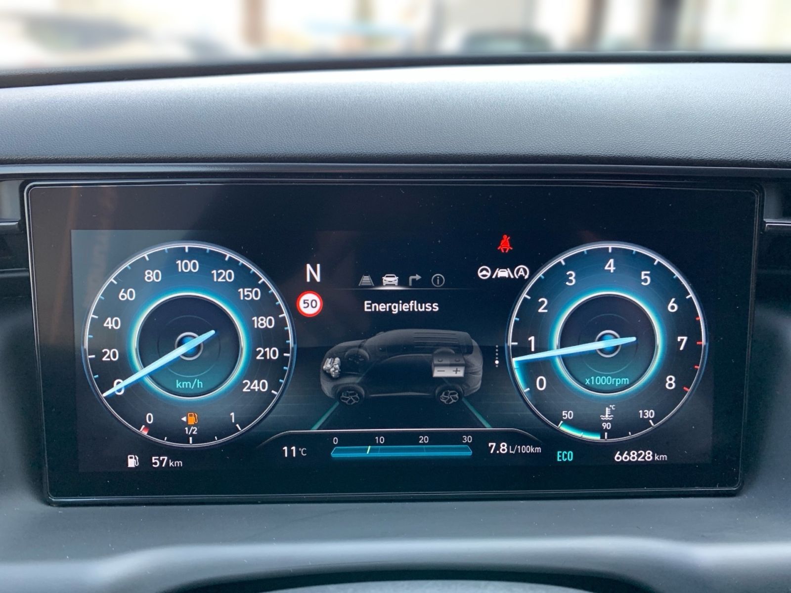 Fahrzeugabbildung Hyundai TUCSON 1.6 T-GDI N Line Mild-Hybrid 8xbereift