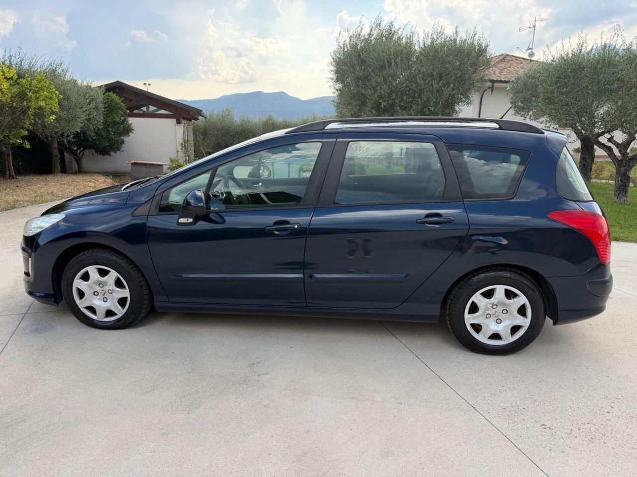 Peugeot 308 2010 — photo 5