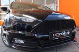 Ford FOCUS TURNIER ST*NAVI SYNC3* LEDER* XENON* SHZ.* - Ford Focus: St3