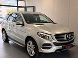 Mercedes-Benz GLE 350 d 4Matic-LED-Schiebedach-Volleder- - Mercedes-Benz GLE 350: Silber