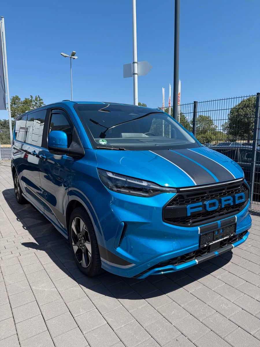 Ford Tourneo Custom Bus 320 L2 Tourneo Sport FWD imagem 2