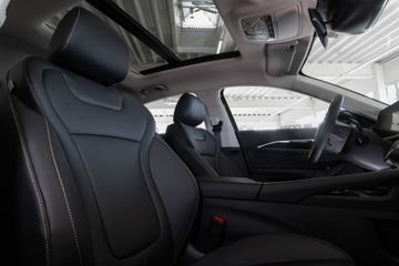 Bild 22 Andere Bestune B70 Pano, 360 Cam, SH, Carplay