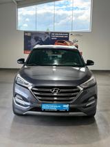 Hyundai Tucson 1,6 TGDI Passion + 4WD KAMERA+NAVI+SHZ - Hyundai TUCSON: Passion