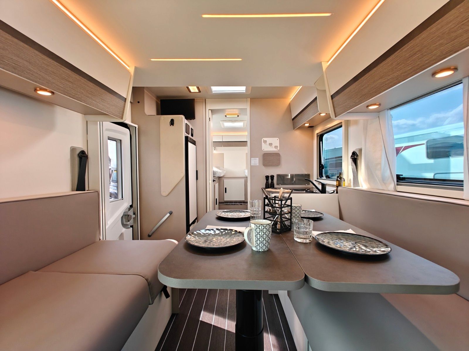 Fahrzeugabbildung XGO Dynamic 66P Hubbett 2025 LAGERWAGEN SPRING SALE