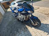 Yamaha FZS 1000 Fazer - YAMAHA FAZER 1000
