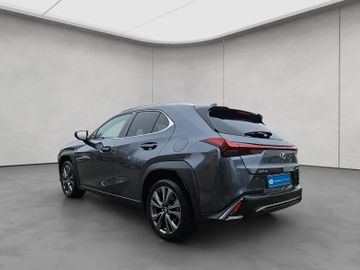Lexus UX - 3