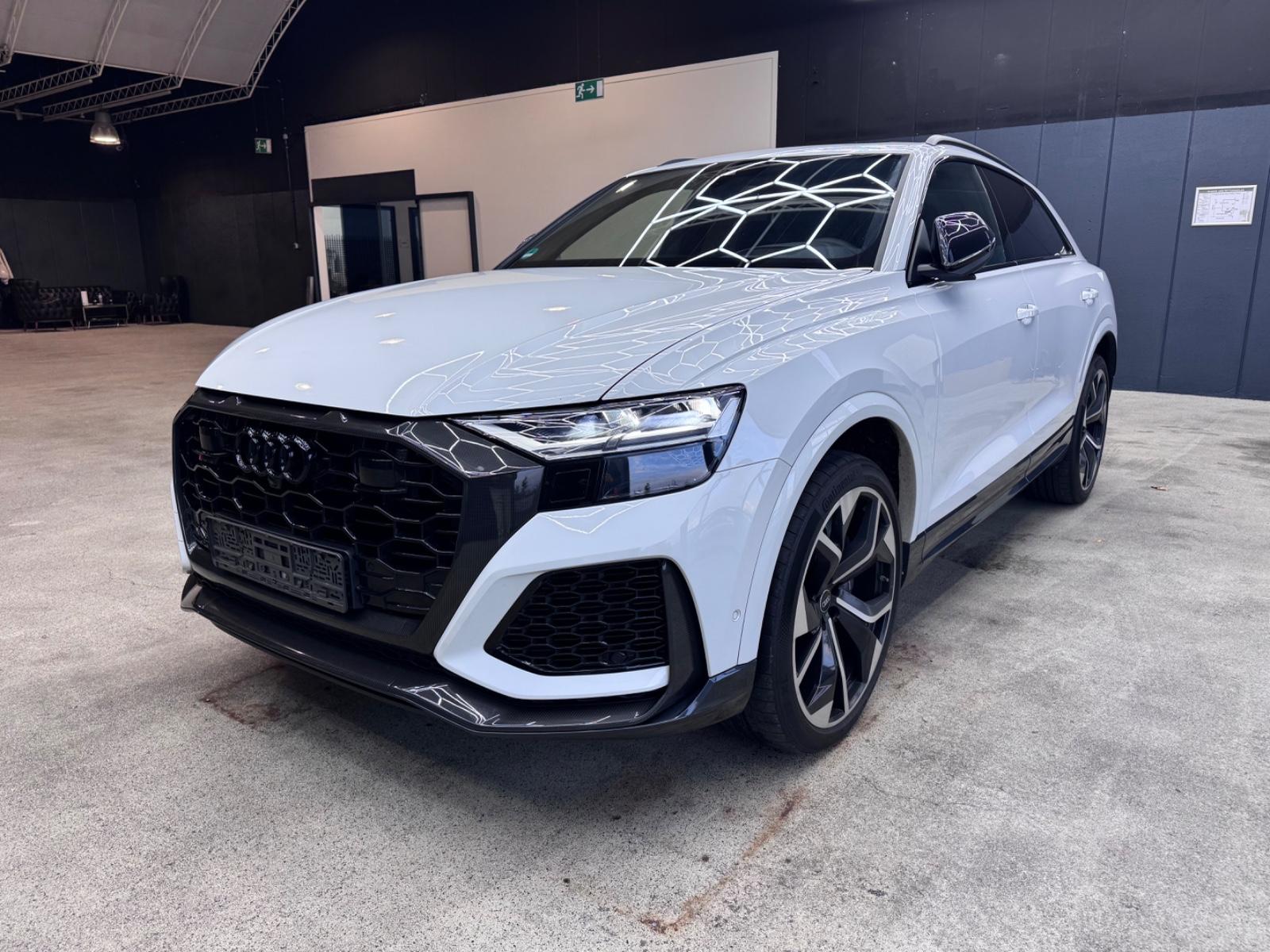 Audi RSQ8 HUD B&O RS Sportabgas Nachtsicht