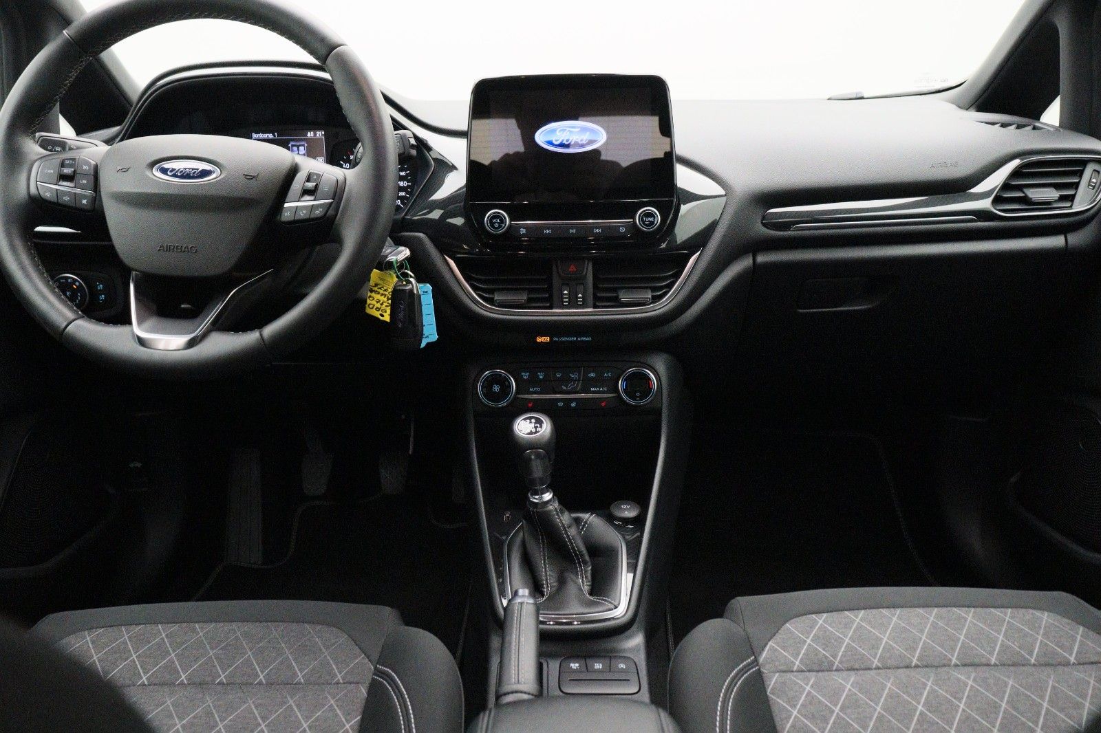 Fahrzeugabbildung Ford Fiesta 1.0 Active