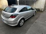Opel Astra H GTC 1.6  TÜV Neu - Opel Astra mit Benzin-Antrieb: Coupé, 1.6