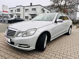 Mercedes-Benz E 250 CGI  Navi - Tempomat - Steuerkette neu !!! - Mercedes-Benz E 250 in Nürnberg