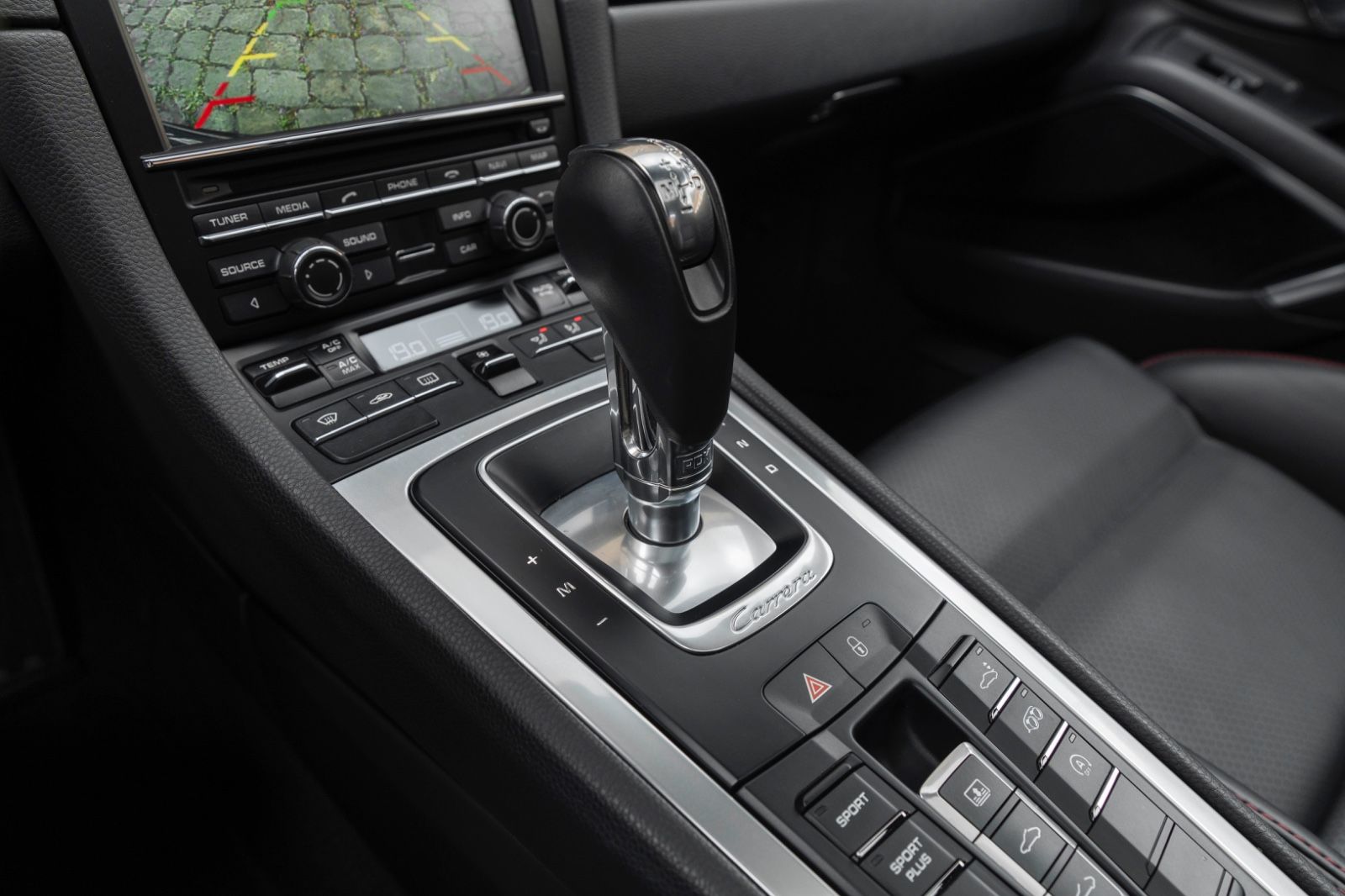 Fahrzeugabbildung Porsche 911 Carrera S Coupe PASM PDCC KAM NAV MEM SAGA