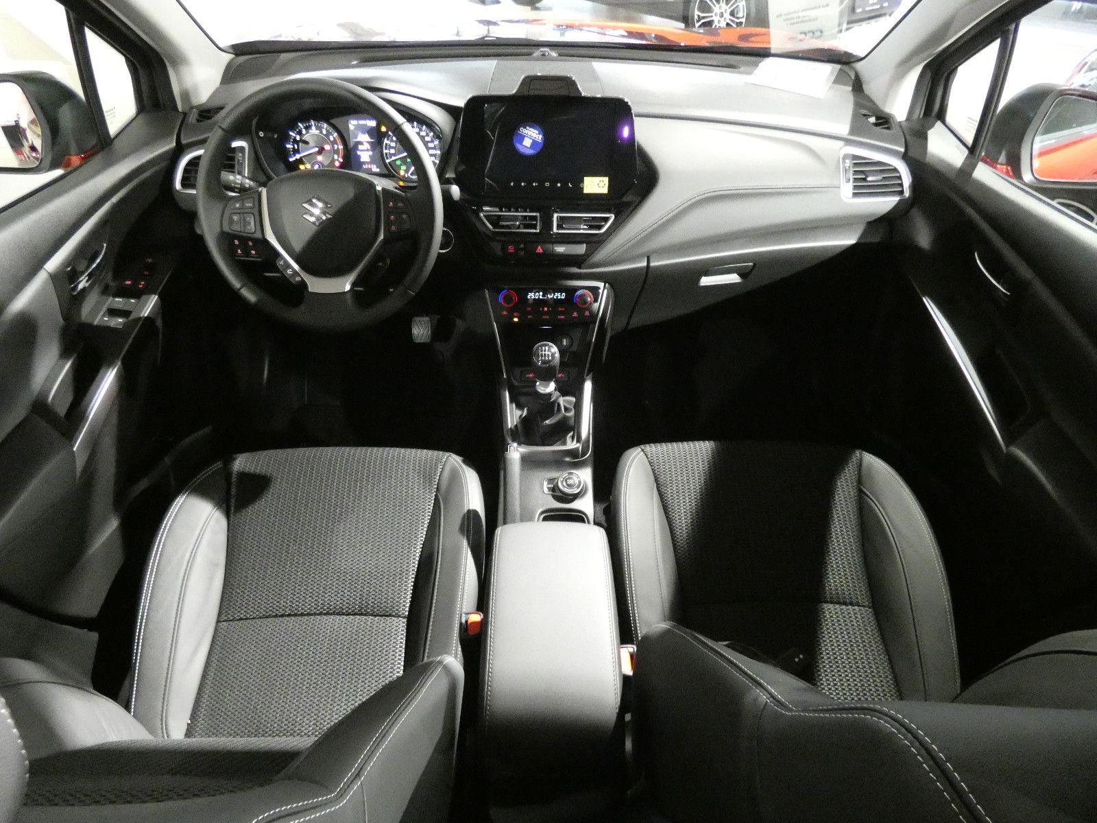 Suzuki (SX4) S-Cross - Bild 25