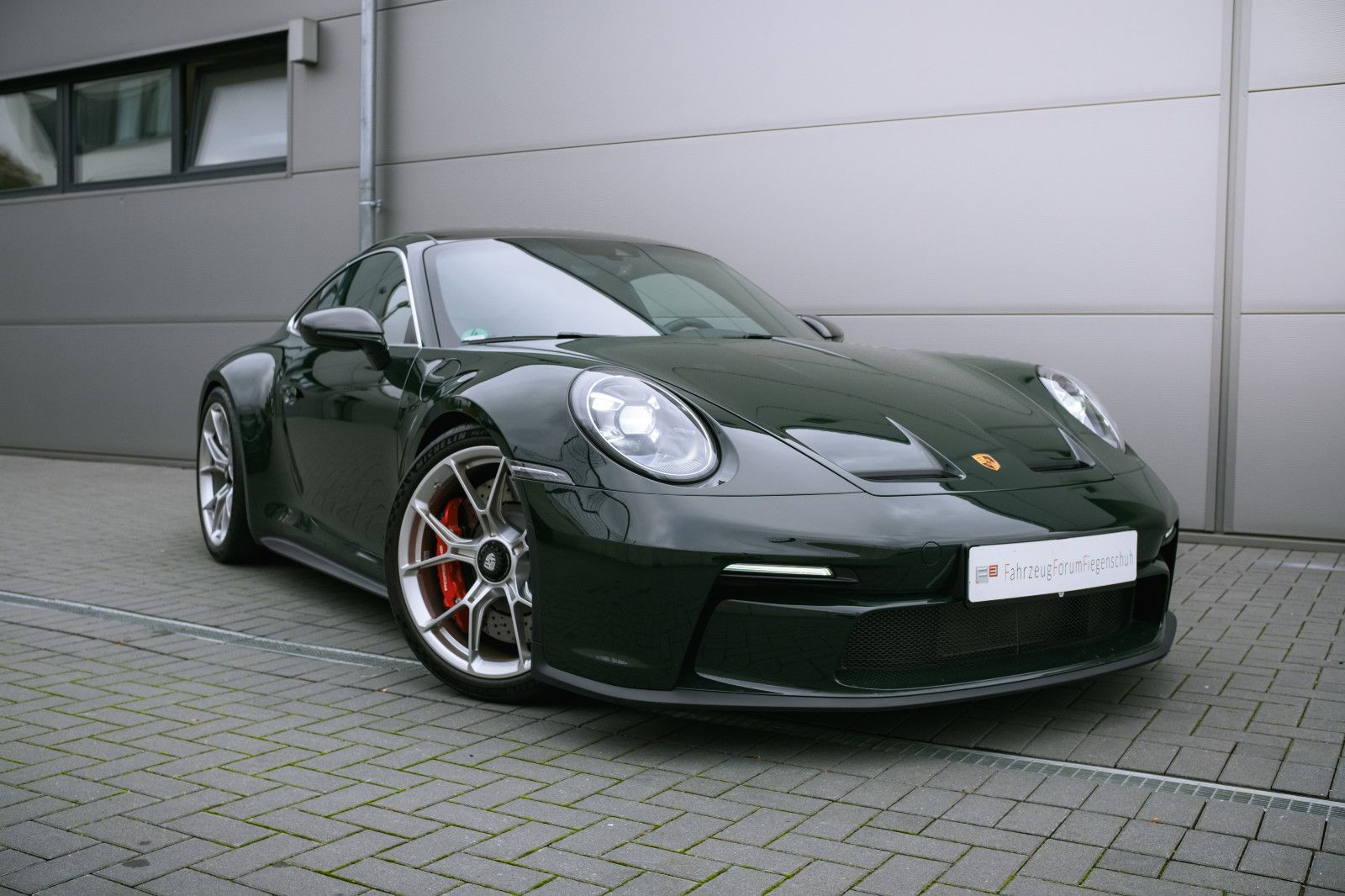 Fahrzeugabbildung Porsche 992GT3 Touring -PTS-Lift-Sonderleder-LED Matrix