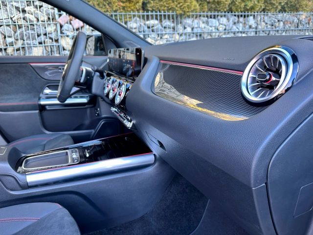 Mercedes-Benz GLA 200 – Bild 7