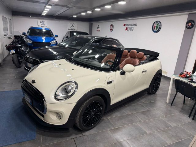 MINI Mini 1.5 Cooper D Boost Cabrio Stop BANDIERA LED