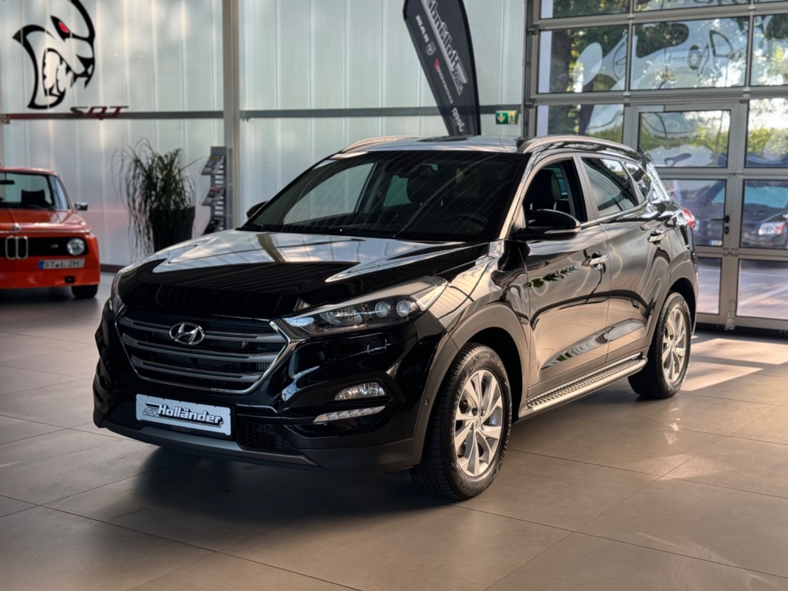 Fahrzeugabbildung Hyundai Tucson 2.0CRDi Premium 4WD "Garantie AHK Leder"
