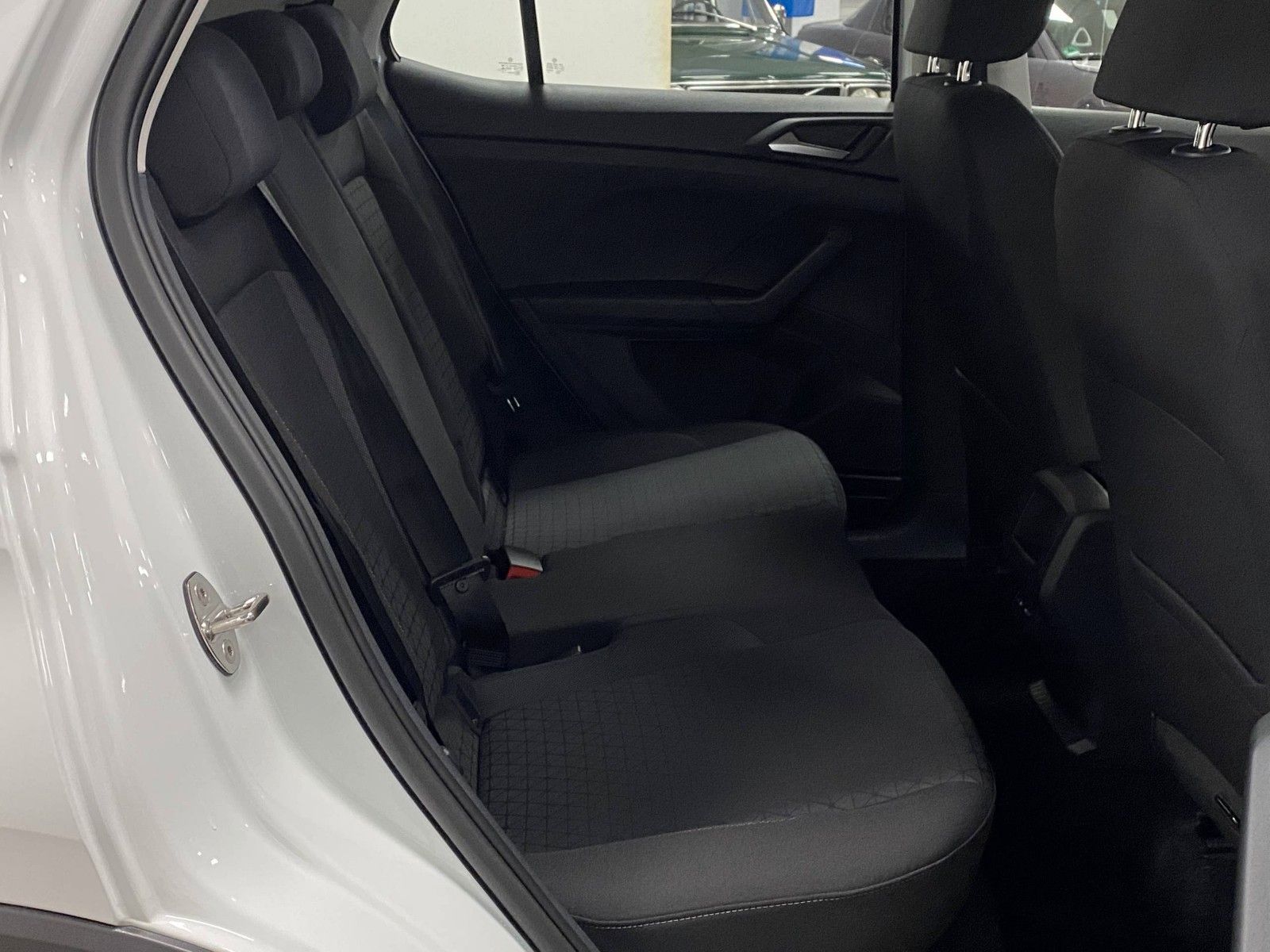 Fahrzeugabbildung Volkswagen T-Cross 1.5 TSI DSG Life+150 PS+PDC+App+LED+ALU+