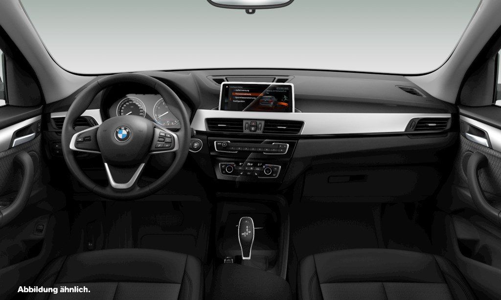 BMW X1 sDrive18d RFK NAVI Sound Syst. PDC V+H DAB foto 3