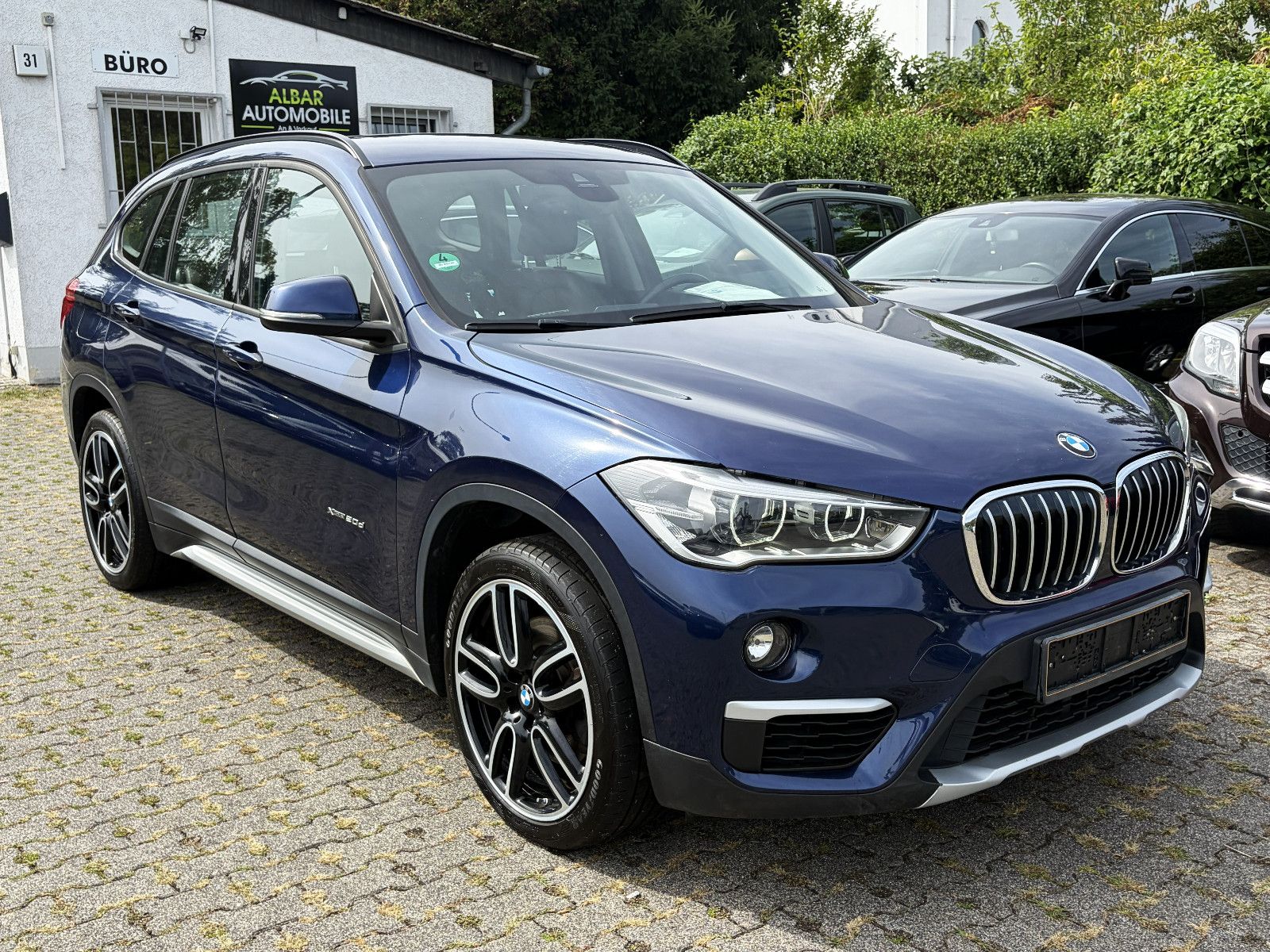 BMW X1 - 1