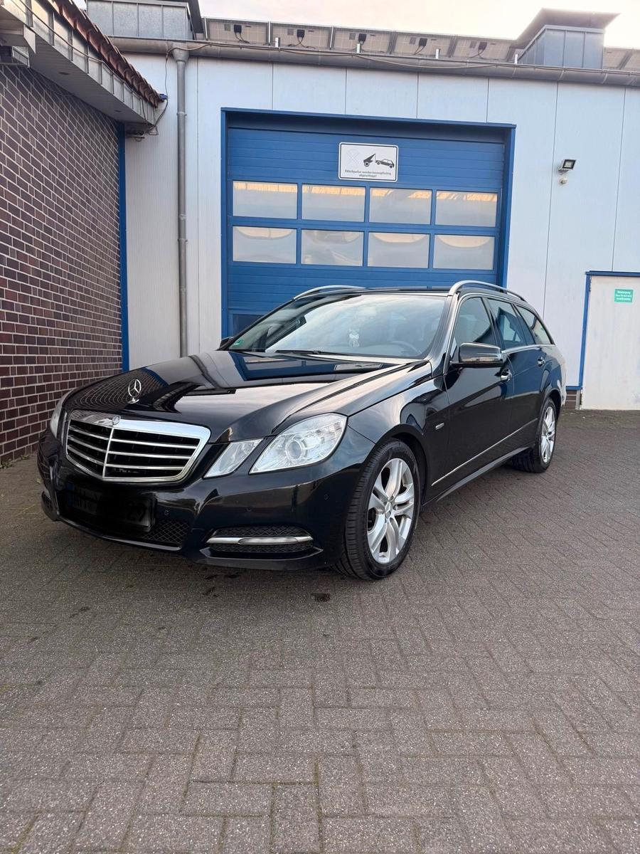 Mercedes-Benz E 220