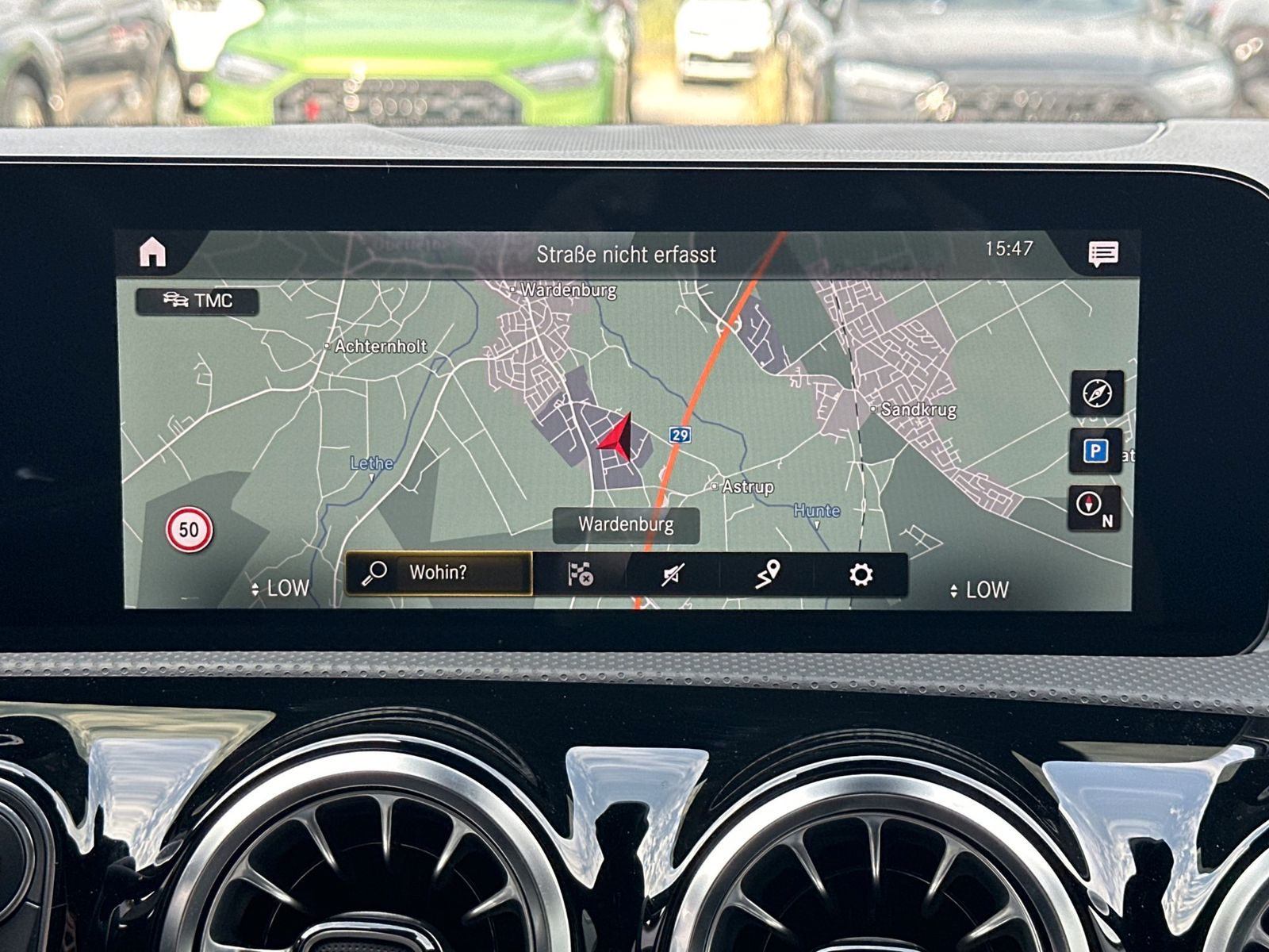 Fahrzeugabbildung Mercedes-Benz CLA 200 Shooting Brake 4M AMG-Line NAV+LED+360°