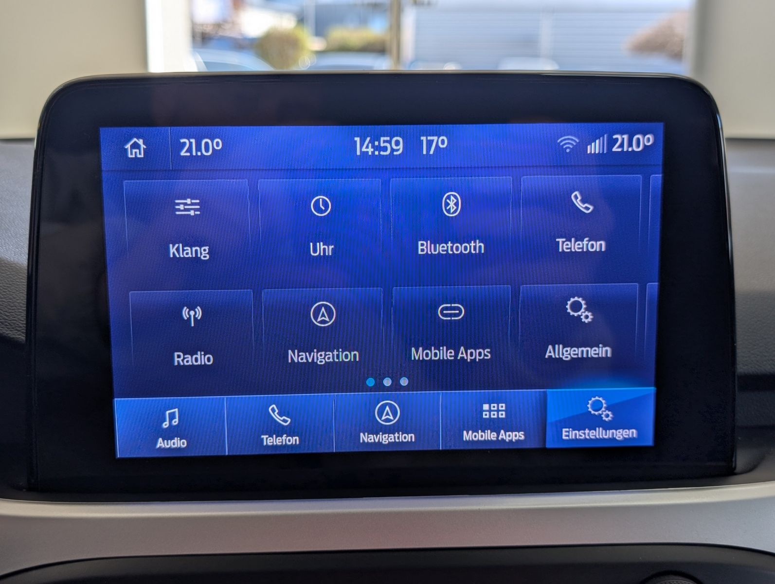 Fahrzeugabbildung Ford Focus Cool & Connect TEMP KAM LED SHZ CARPLAY