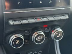 Fahrzeugabbildung Captur Intens TCe 100 LPG 1.Hand+Kamera+WinterPa