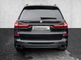 BMW X7 xDrive40d M Sport HUD PANO ACC AHK 360°KAM - BMW X7 mit Diesel-Antrieb