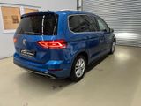 Volkswagen Touran R-LINE7.Sitzer/ACC/Kamera/LED/Panorama - Volkswagen Touran mit Diesel-Antrieb: Kleinbus, R Line