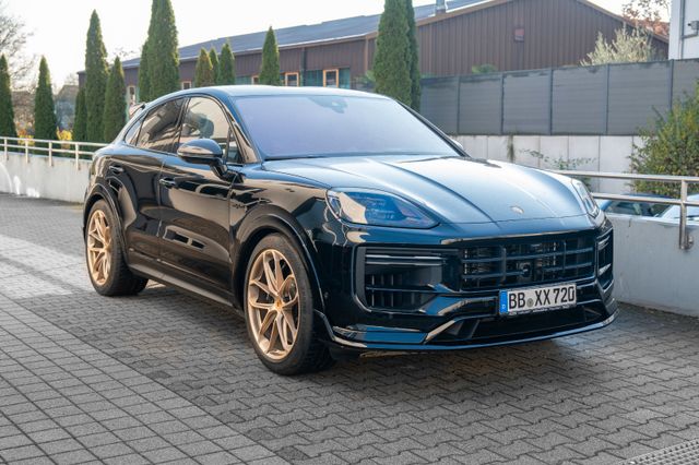 Porsche Cayenne Coupe Turbo E-Hybrid mit Turbo GT Paket