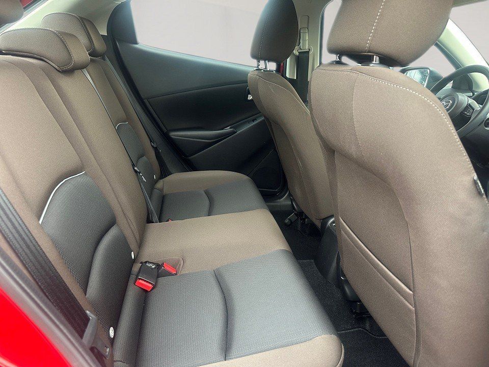 Fahrzeugabbildung Mazda 2 1.5i 75PS CENTER