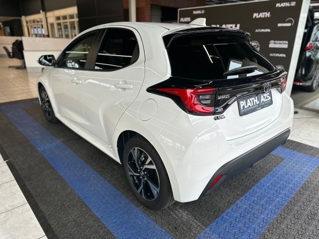 Toyota Yaris  Hybrid Style *Sofort*