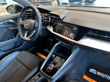 Audi A3 *S-Line*1.Hand*19%*AdapFahr*SpurH*Tempo*Key*