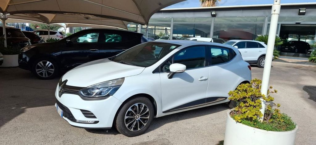 Image of Renault Clio