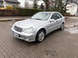 Mercedes-Benz C 180 KOMPRESSOR CLASSIC Classic W203 - Mercedes-Benz: 203 Cl