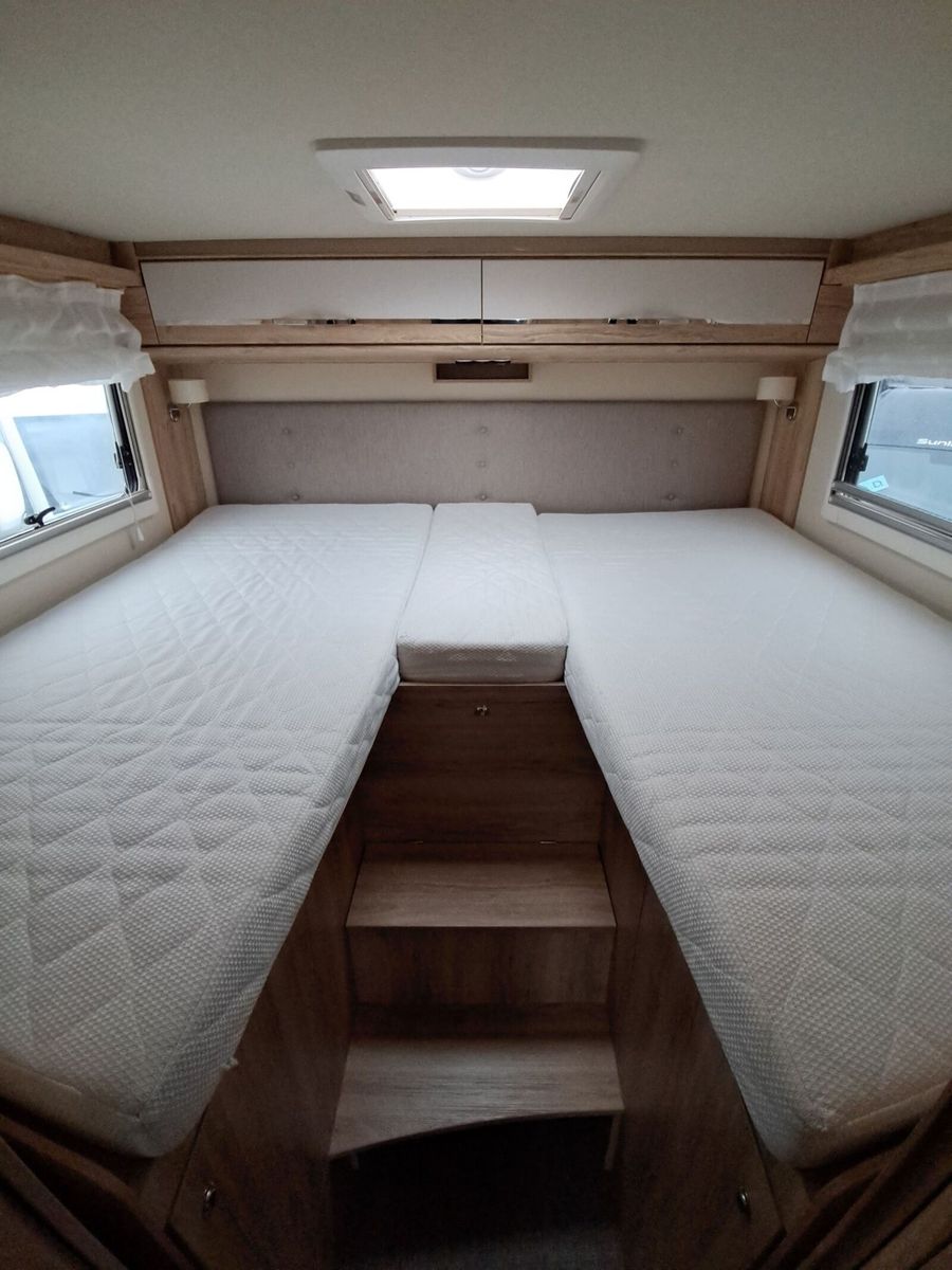 Fahrzeugabbildung Eura Mobil Integra Line IL 720 EF Solar/Dachklima/Mark/Navi