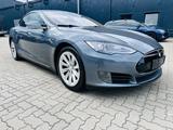 Tesla Model S 85 1-Hand CCS Batterie 1A - Tesla Model S aus 2013
