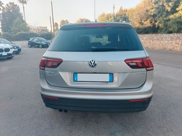 Volkswagen Tiguan - 3