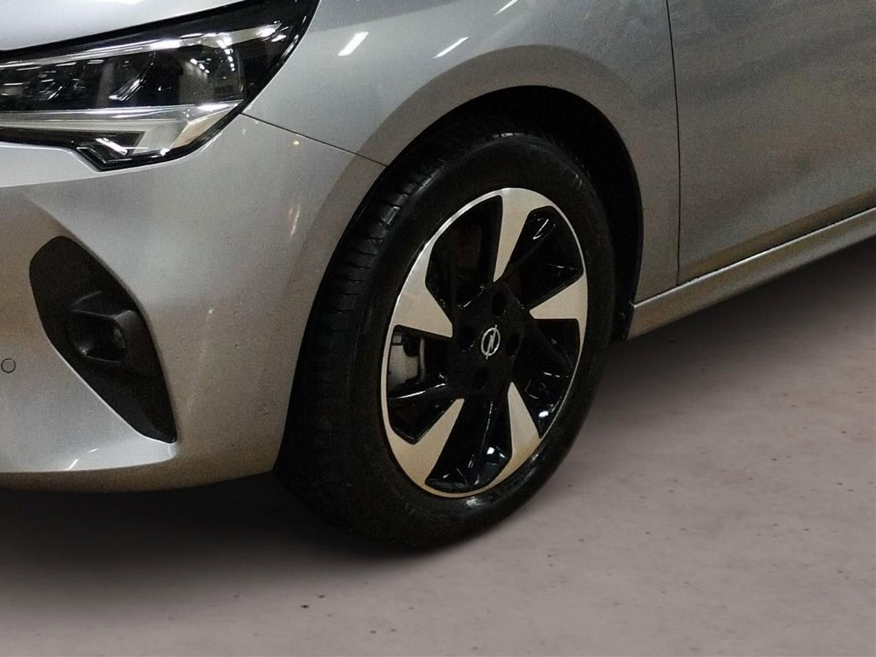 Fahrzeugabbildung Opel Corsa-e F ELEGANCE 3-PHASIG NAVI/LED/KAMERA/DAB+