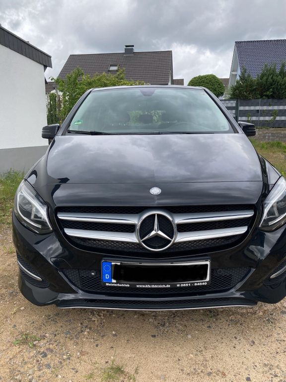 Image of Mercedes-Benz B 180