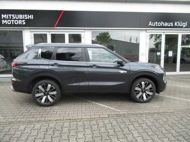 Mitsubishi Outlander 2.4L PHEV Select Yamaha Sound System imagem 2