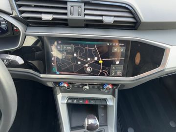 Audi Q3 - 11