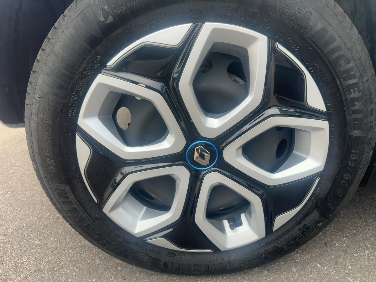 Fahrzeugabbildung Renault Twingo E-TECH 100% el. ZEN ABS Fahrerairbag ESP